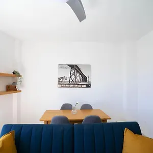 Luminoso Atico Con Vistas Al Mar Apartamento